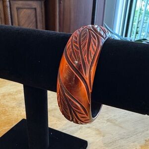 Vintage Carved Brown Bakelite Bangle Bracelet